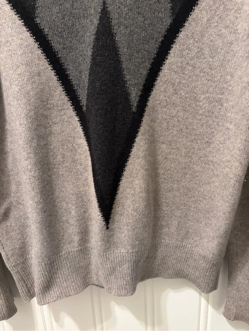 Vintage Scottish Cashmere Geometric V Neck Sweater Gray Black Made in Scotland